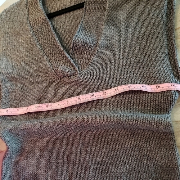 PROMOD Grey Heather V Neck Knit Sweater Vest, long vest, vintage sweater vest Sm - Picture 11 of 13